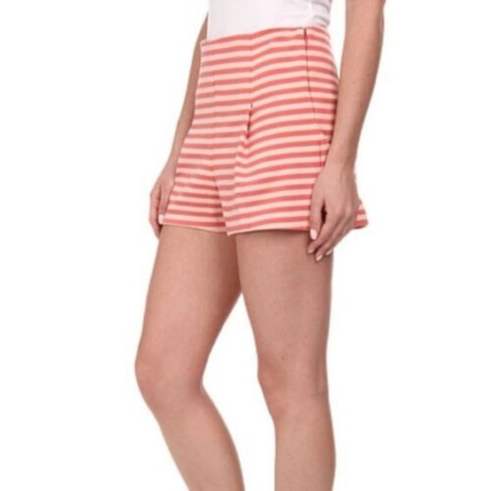 FREE PEOPLE Shorts S CLEAN PONTE High Rise Striped Knit Stretch Pleats NWT